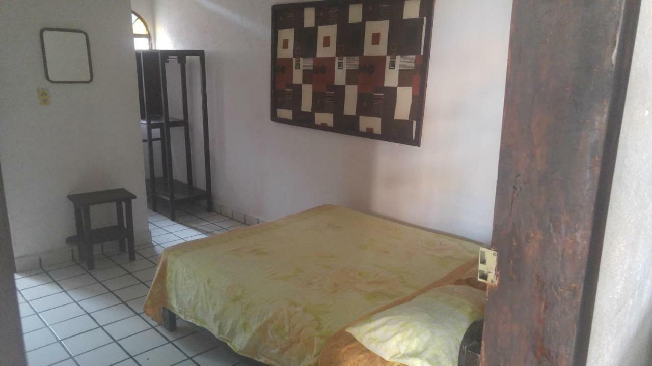 Posada Colonial Zihuatanejo Bagian luar foto
